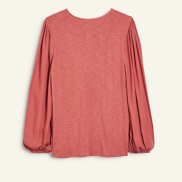 Ann Taylor keyhole mixed media top - Picture 2 of 4